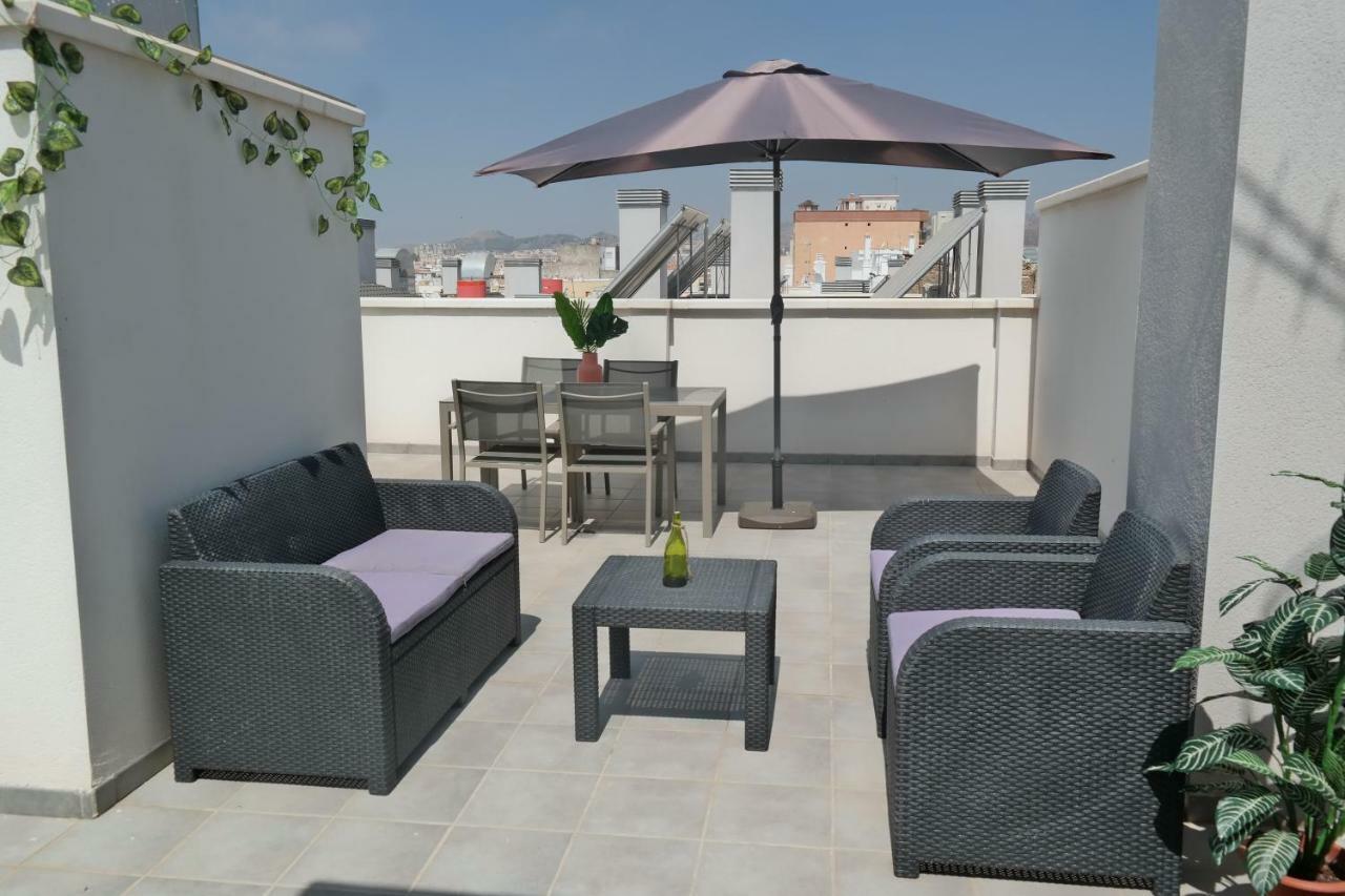 Penthouse Apartment & Pool Malaga Center Exterior photo